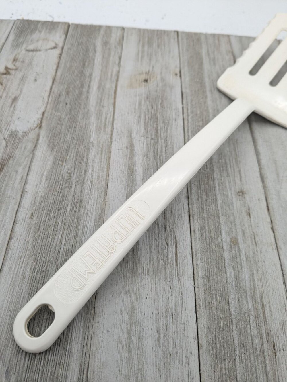 Vintage Ultratemp Serrated Slotted Spatula White Turner Flipper Robinson - Picture 3 of 10